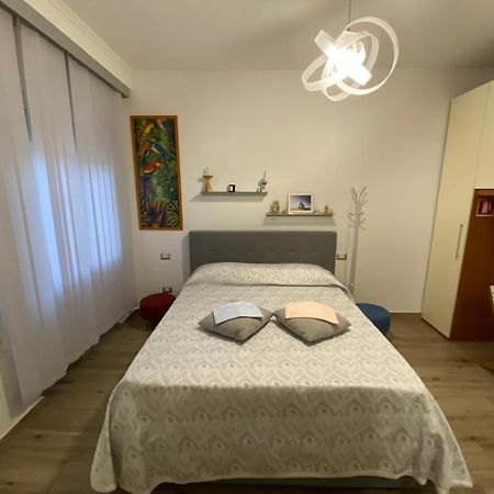 Sissi B&B Поцуоли Екстериор снимка